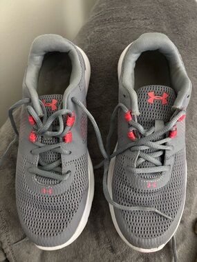 Under Armour Gray and Pink Mesh Training Shoes